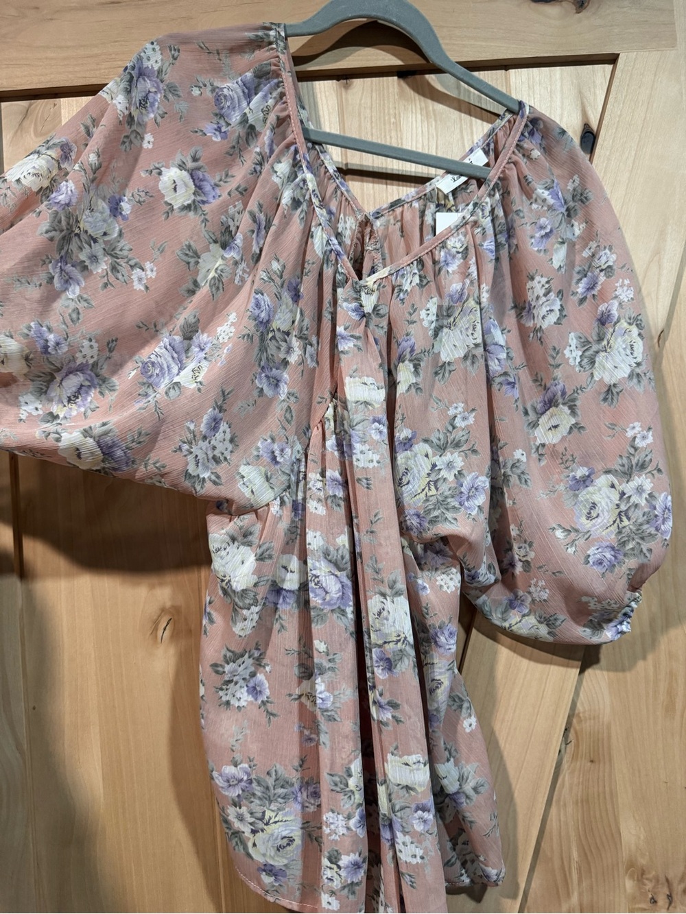 Dusty Rose Floral Puff-Sleeve Blouse